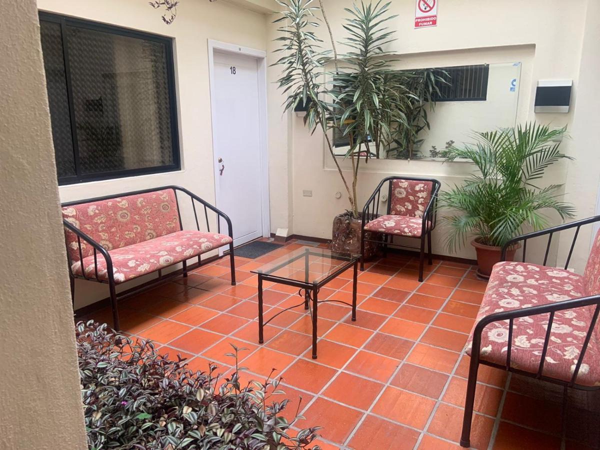 Hotel Mariscal Inn & Suite Cuenca Luaran gambar