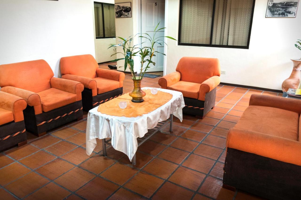 Hotel Mariscal Inn & Suite Cuenca Luaran gambar