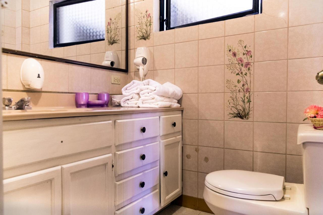 Hotel Mariscal Inn & Suite Cuenca Luaran gambar